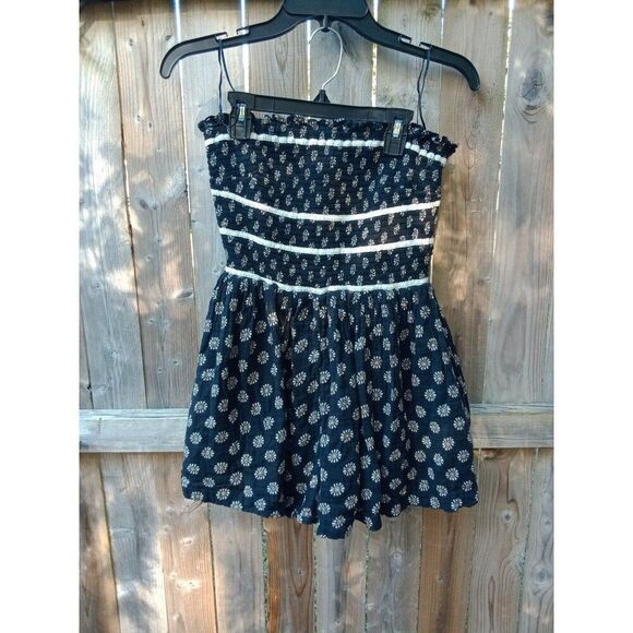 X-Small Free People Romper Daisy Floral Black Tube Top Smocked Back Strapless - Picture 1 of 7